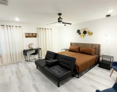 1414 E Harding Street - Photo Thumbnail 35