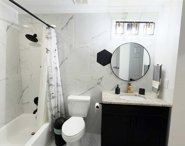 1414 E Harding Street - Photo Thumbnail 25