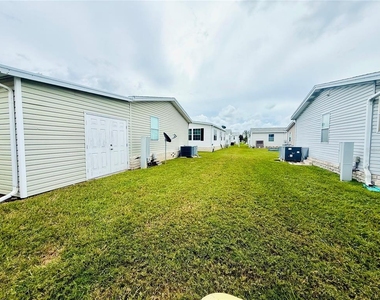 8713 E 28th Avenue - Photo Thumbnail 26