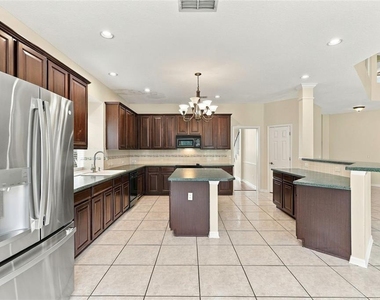 537 Teton Street - Photo Thumbnail 21