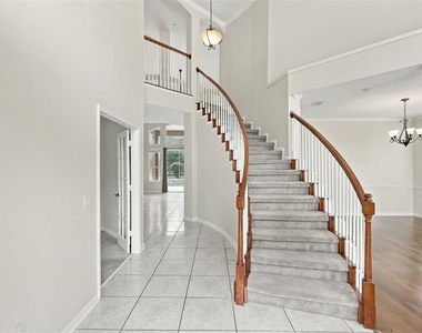 537 Teton Street - Photo Thumbnail 4