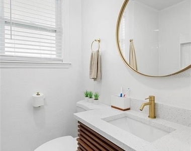 263 Williams Avenue - Photo Thumbnail 15