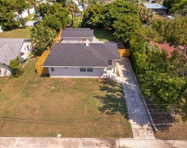263 Williams Avenue - Photo Thumbnail 2