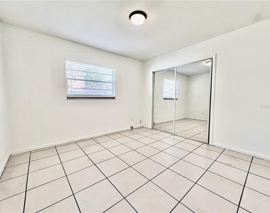 1607 Baltimore Avenue - Photo Thumbnail 6