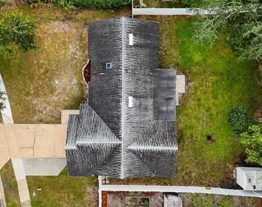 747 Monroe Harbor Place - Photo Thumbnail 29