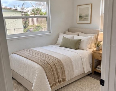 3710 Catalina Drive - Photo Thumbnail 6
