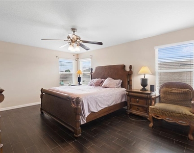 2136 J Lawson Boulevard - Photo Thumbnail 27
