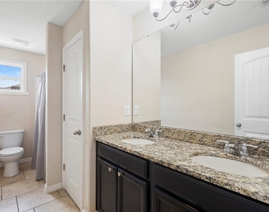 2136 J Lawson Boulevard - Photo Thumbnail 20