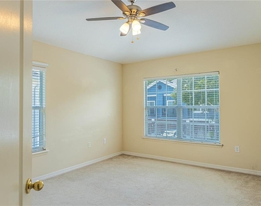 6438 S Goldenrod Road - Photo Thumbnail 20