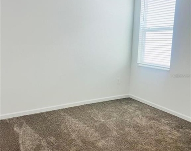 4173 Jespersen Street - Photo Thumbnail 17