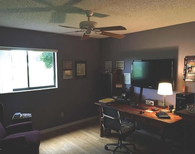 4825 Squires Drive - Photo Thumbnail 7