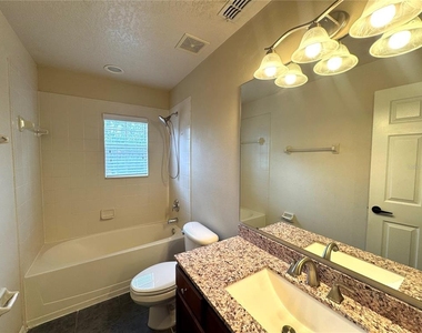 11773 Bella Milano Court - Photo Thumbnail 25