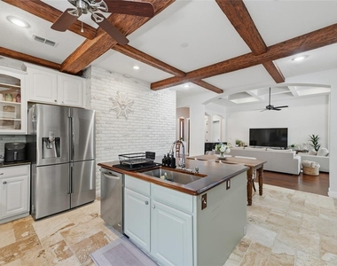 11438 Claymont Circle - Photo Thumbnail 12