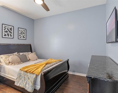 817 Highgate Park Boulevard - Photo Thumbnail 10