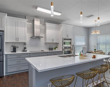 817 Highgate Park Boulevard - Photo Thumbnail 15