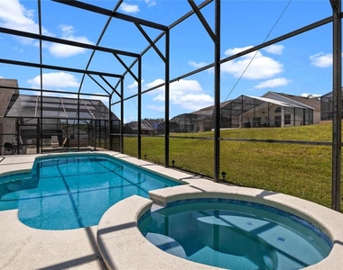 817 Highgate Park Boulevard - Photo Thumbnail 22