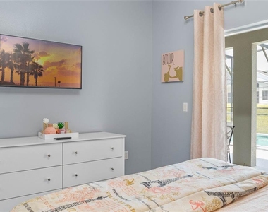 817 Highgate Park Boulevard - Photo Thumbnail 9