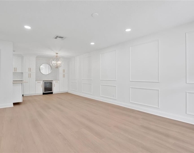 3024 Plaza Terrace Drive - Photo Thumbnail 1