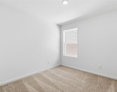 5549 Pimenta Court - Photo Thumbnail 8