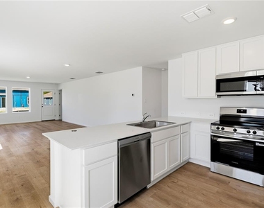 5549 Pimenta Court - Photo Thumbnail 3