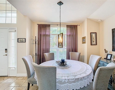 6602 Imperial Oak Lane - Photo Thumbnail 11