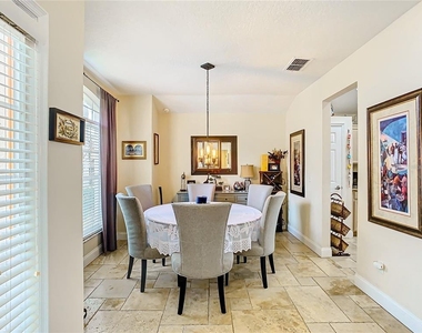 6602 Imperial Oak Lane - Photo Thumbnail 6