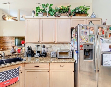 6602 Imperial Oak Lane - Photo Thumbnail 31