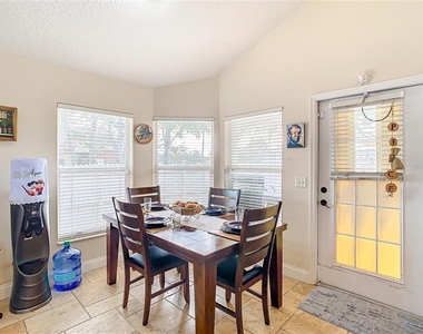6602 Imperial Oak Lane - Photo Thumbnail 21