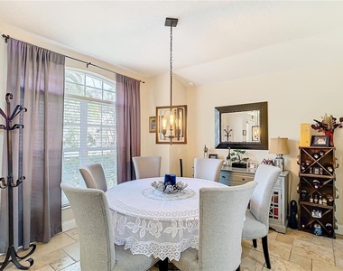 6602 Imperial Oak Lane - Photo Thumbnail 7