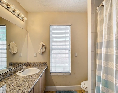 6602 Imperial Oak Lane - Photo Thumbnail 36