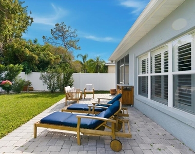 2937 Cedar Glen Place - Photo Thumbnail 21