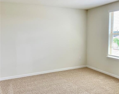 10094 Tawny Meadow Alley - Photo Thumbnail 9