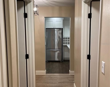 2025 Sylvester Road - Photo Thumbnail 36