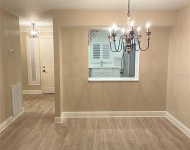 2025 Sylvester Road - Photo Thumbnail 9