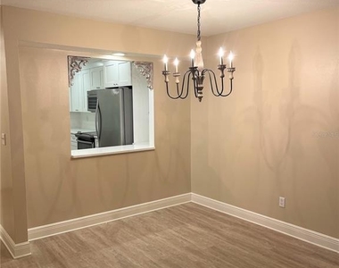 2025 Sylvester Road - Photo Thumbnail 10