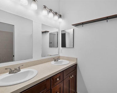 727 Nw 4th Avenue - Photo Thumbnail 18