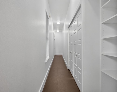727 Nw 4th Avenue - Photo Thumbnail 9