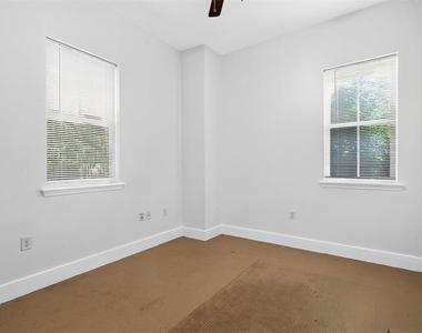 727 Nw 4th Avenue - Photo Thumbnail 11