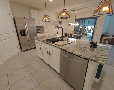 24596 Nw 23rd Lane - Photo Thumbnail 2
