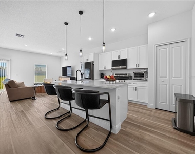 320 Marion Oaks Golf Road - Photo Thumbnail 6