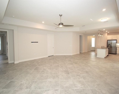 109 Huntington Place - Photo Thumbnail 28