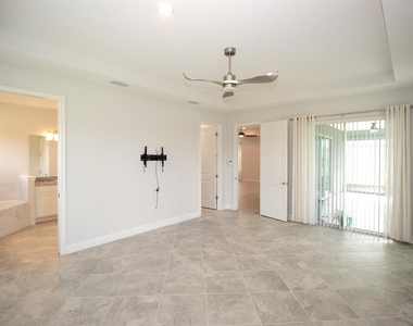 109 Huntington Place - Photo Thumbnail 32