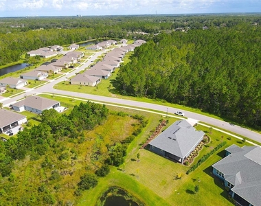 109 Huntington Place - Photo Thumbnail 10