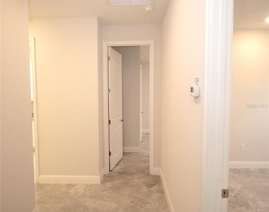 109 Huntington Place - Photo Thumbnail 45