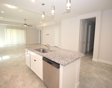 109 Huntington Place - Photo Thumbnail 23