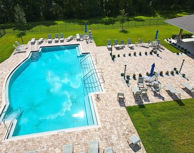 109 Huntington Place - Photo Thumbnail 59
