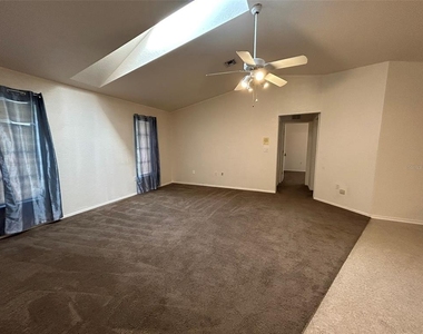 20408 Andover Avenue - Photo Thumbnail 6