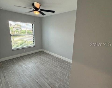 3451 Bal Harbor Boulevard - Photo Thumbnail 10