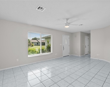 10260 Deerwood Avenue - Photo Thumbnail 12