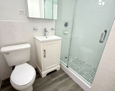   East 87 Street - Photo Thumbnail 7